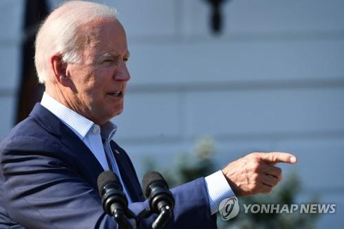 "바이든, 이번 주 중국산 수입품 관세 인하 발표할 수도"