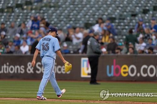 토론토 기쿠치, 또 5이닝 못 채우고 강판…팀 5연패 자초