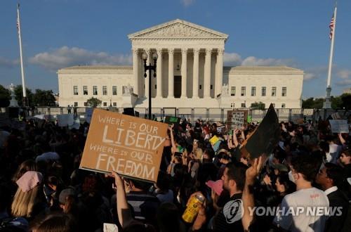 [뉴스 뒤 역사] 미국대법원, 선출되지 않고 견제받지 않는 종신권력의 철옹성