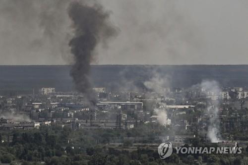 루한스크 주지사 "러, 세베로도네츠크서 광범위한 약탈 중"