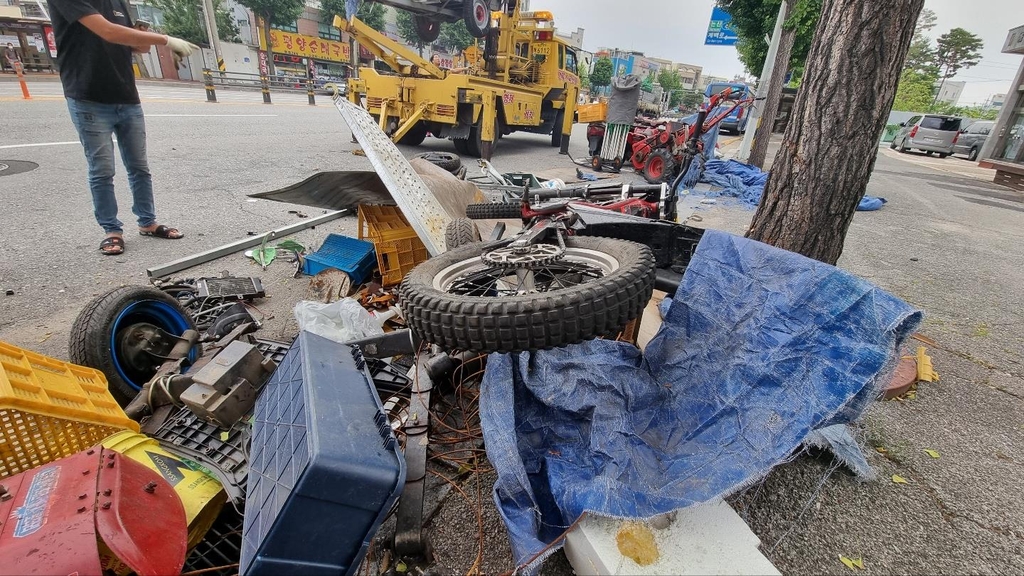 대전서 SUV 운전자, 연쇄 추돌사고후 차량 버리고 도주