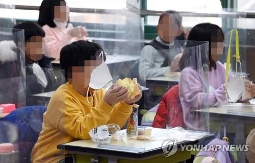 광주 공립유치원·초등학교 여름방학 무상급식…"전국 최초"