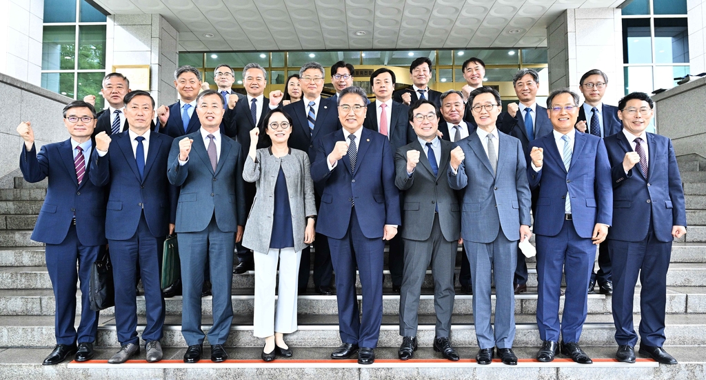 외교부, 지자체 국제관계대사 회의…지역경제 외교지원 논의