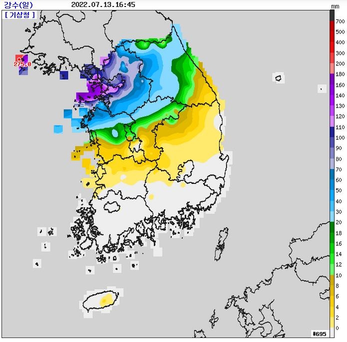 Heavy rain exceeding 100 mm in the metropolitan area...  Rain does not come to Jeollanam-do and Gyeongnam, where it is urgent