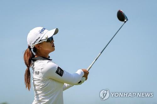 Yoo So-yeon and Kim Se-young, tied for third place in the Evian Championship 2R…  Leading and 5 strokes difference (overall)