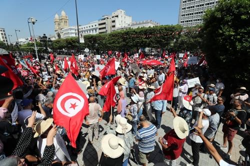'아랍의봄 발원' 튀니지, 대통령 권력장악 논란속 내일 개헌투표