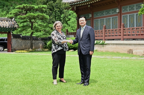 美정무차관, 당국자 연쇄회동…경제안보·대북로드맵 협의(종합)