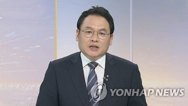 '건희사랑' 회장 강신업, '이준석 성상납 의혹' 김성진 변호한다