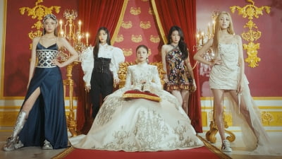 ITZY, 'K팝 퀸'의 반짝이는 아우라…'SNEAKERS' MV 티저 첫 공개