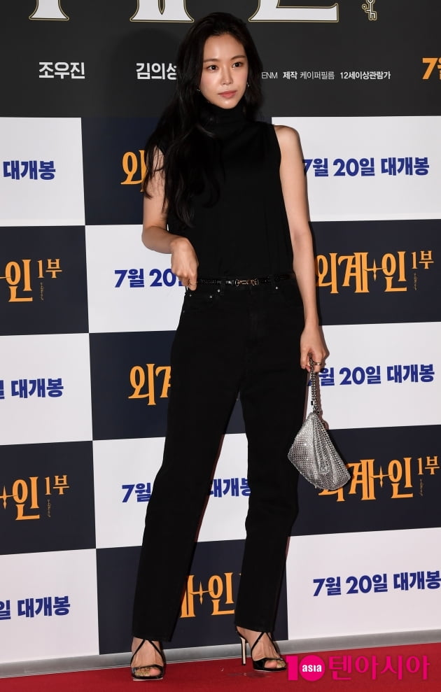 [TEN 포토] 손나은 '시크한 블랙'