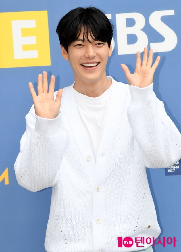 [TEN 포토] 김우빈 '컬투쇼 왔어요'