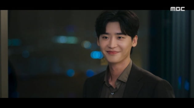 [종합] 이종석, ♥임윤아와 부부 생활→피칠갑 교통사고…'빅마우스' 첫방부터 최고 7.8%