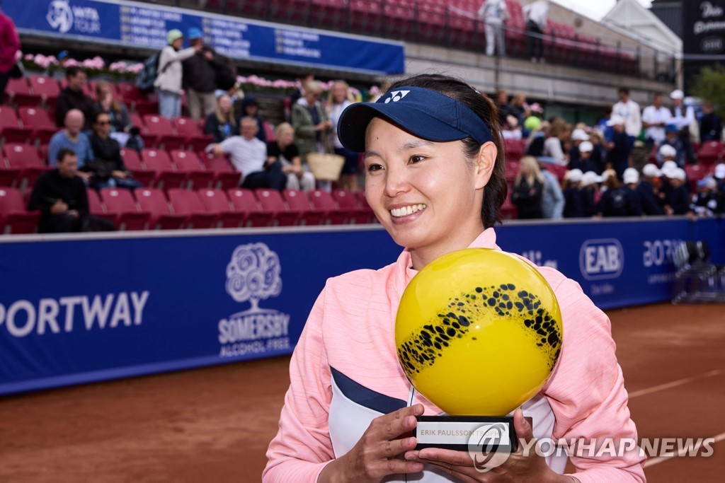 한국 선수 40년만에 WTA 우승 장수정 "윔블던 못 뛰어 동기부여"