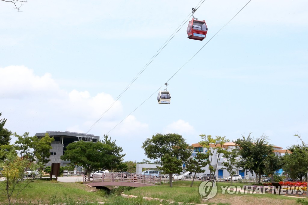 반쪽 운영, 운행 중단…울진군 예산 투입 관광시설 연이은 말썽