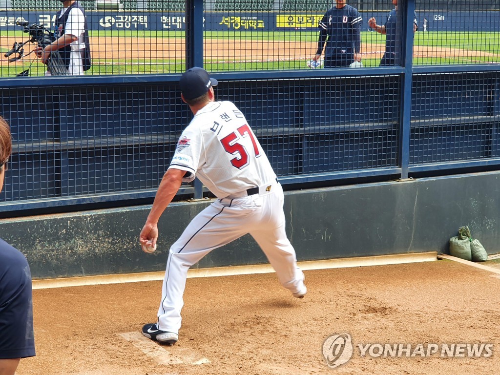 두산 새 외국인 투수 브랜드, 2군 경기서 3⅔이닝 3실점