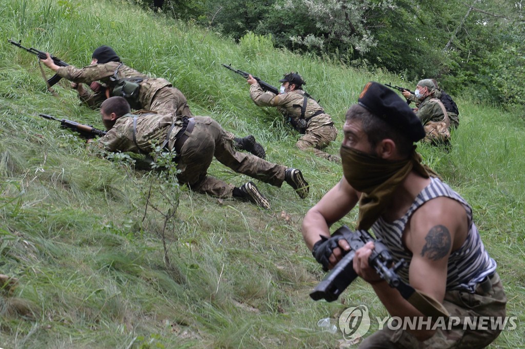 러, 친러반군 '보스토크 대대'에 우크라 장사정무기 파괴지시