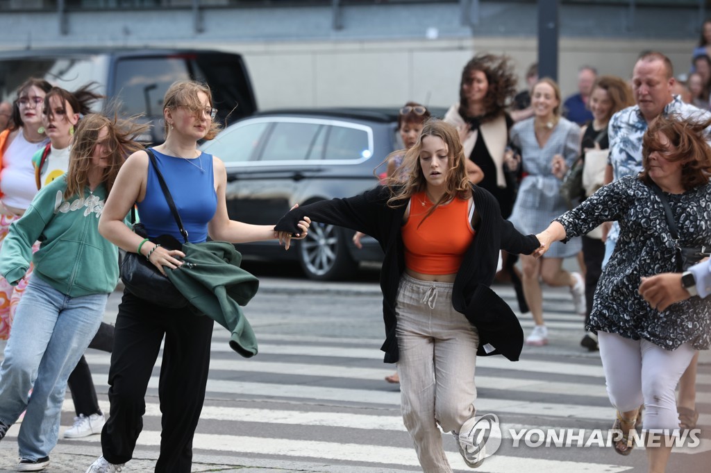 덴마크 코펜하겐 쇼핑몰 총격으로 몇명 사망…"테러 배제 못해"(종합2보)