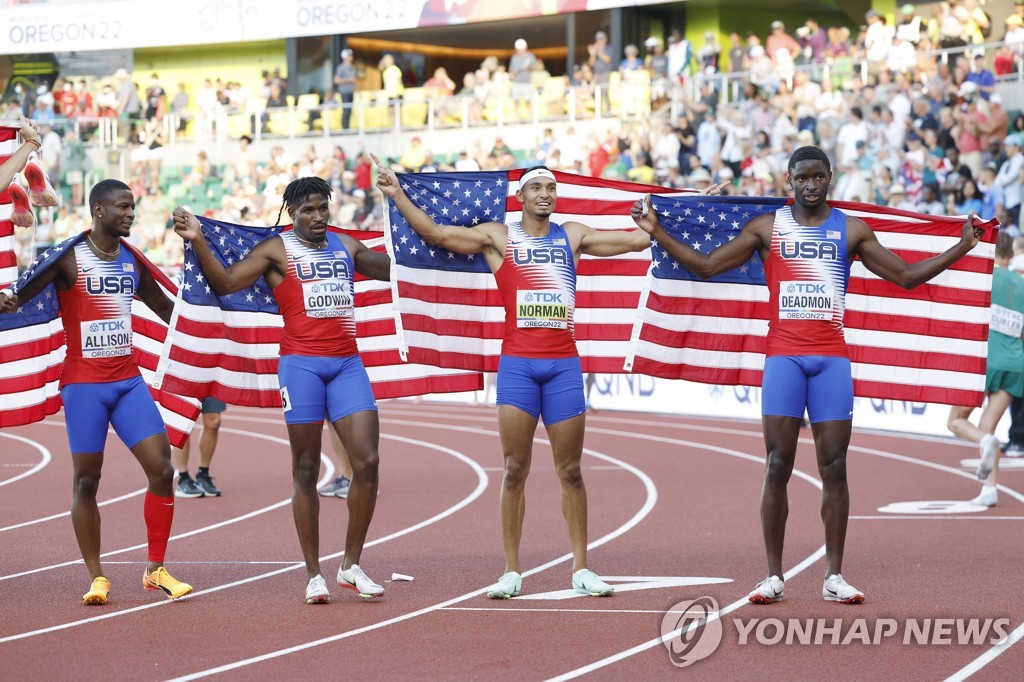 [세계육상] 미국, 남녀 1,600ｍ 계주 석권…필릭스 20번째 메달