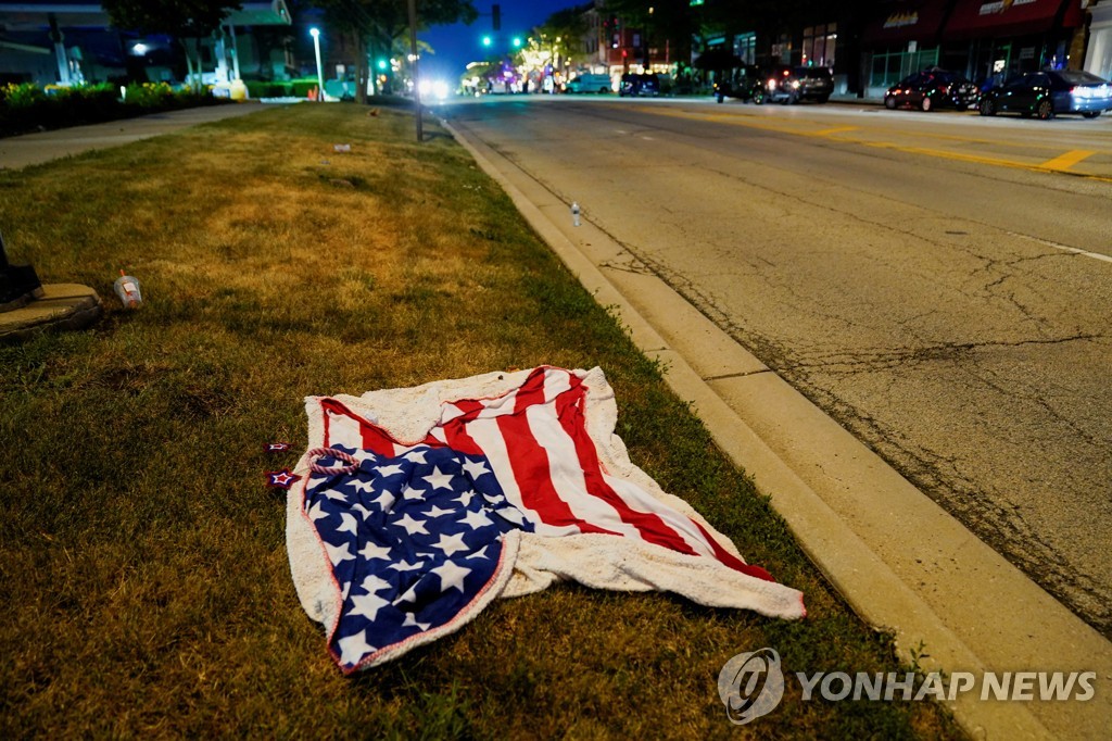 총격으로 얼룩진 미 독립기념일…필라델피아 경찰 2명 피격