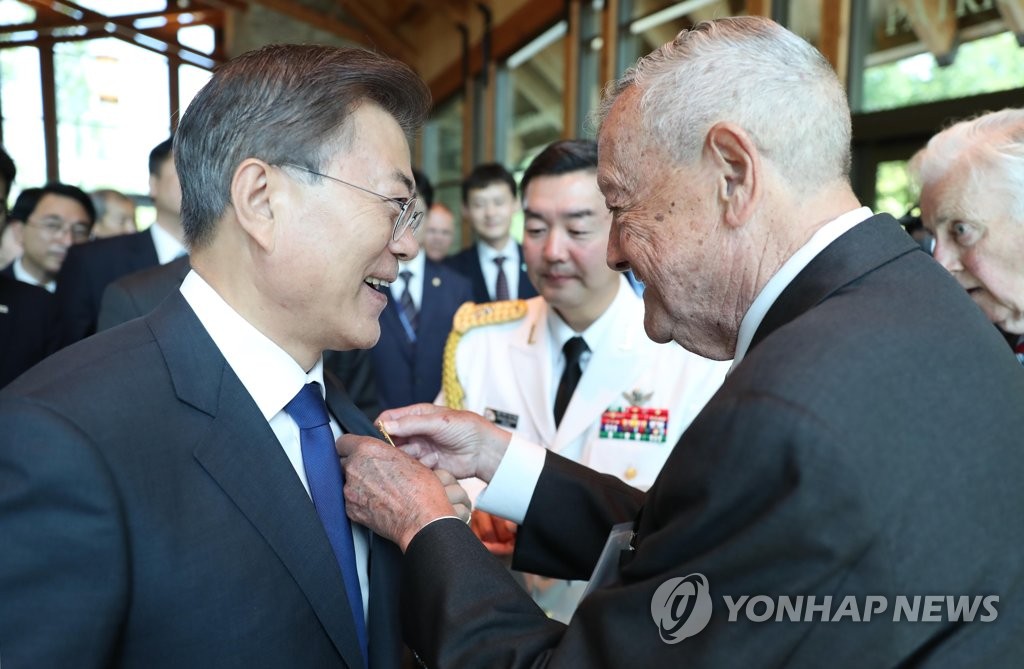 6·25전쟁 장진호전투 활약 옴스테드 美 해병대 중장 별세