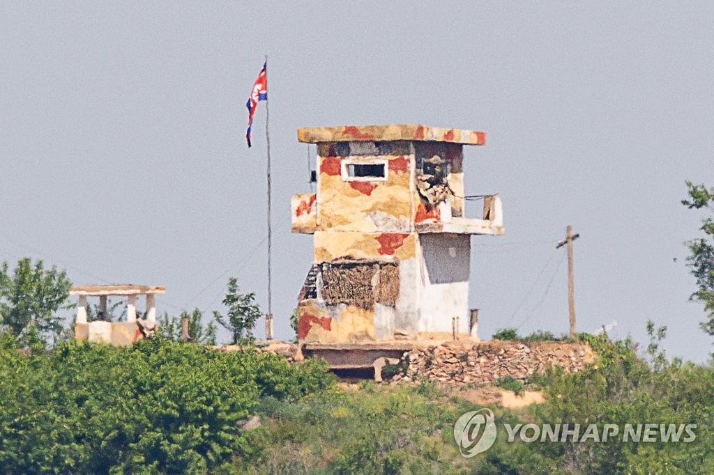 합참 "북한군 하계훈련, 호우·코로나19 등 영향…"예의주시"