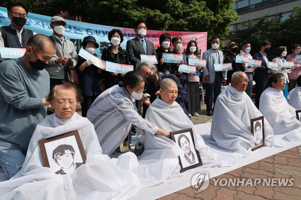 민주, '민주유공자법' 재추진…"운동권 셀프보상법 아냐"(종합)