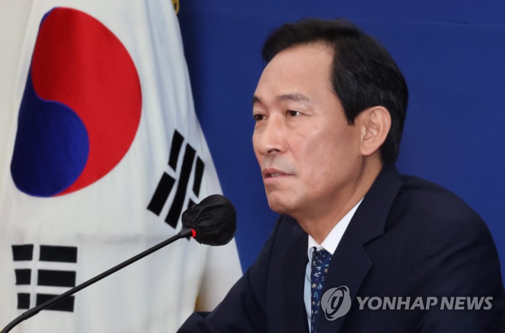 우상호 "전대룰, 당무위서 수정 가능…다수의견 듣고 결정할것"