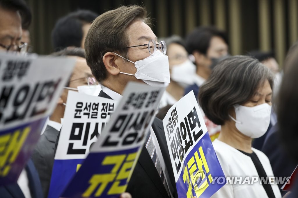 李 등판 확정에 비명계 합동공세…소장파도 당권 레이스 합류(종합)