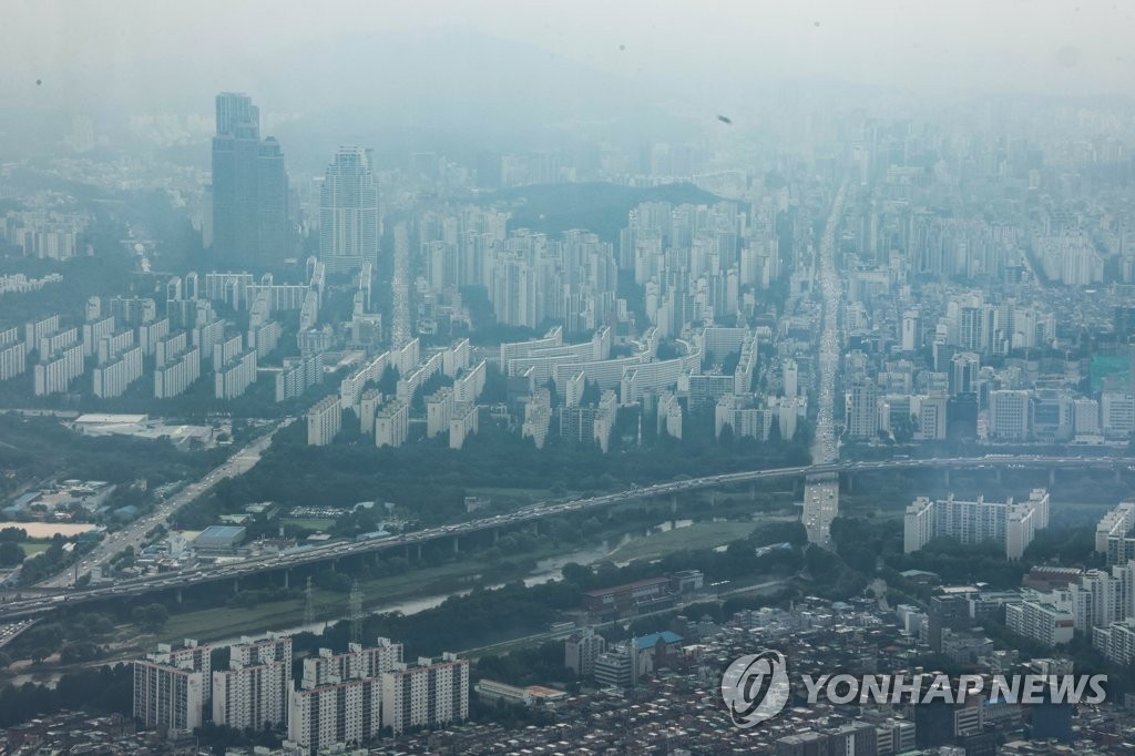 서울 아파트값 낙폭 확대…용산구도 4개월 만에 하락 전환