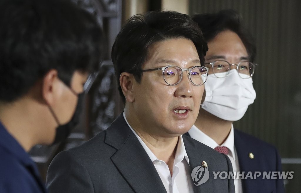 비상대권 받아든 '원조 윤핵관' 권성동, 與원톱에…당권 발판 놓나