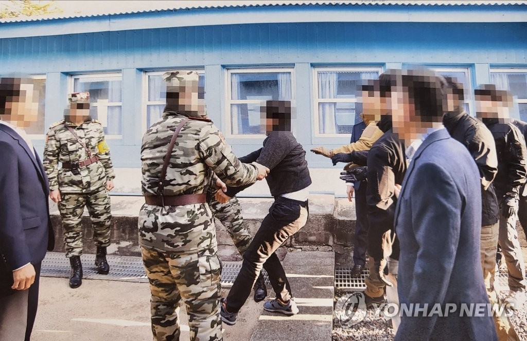 정의용 "北, 어민 송환요청 안해…북측에 먼저 인수 의사 타진"(종합)