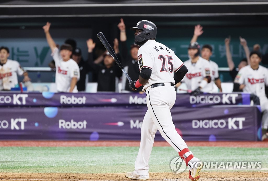 '한국 첫 끝내기' 알포드 "오승환, 빅리거 출신인 건 몰랐다"