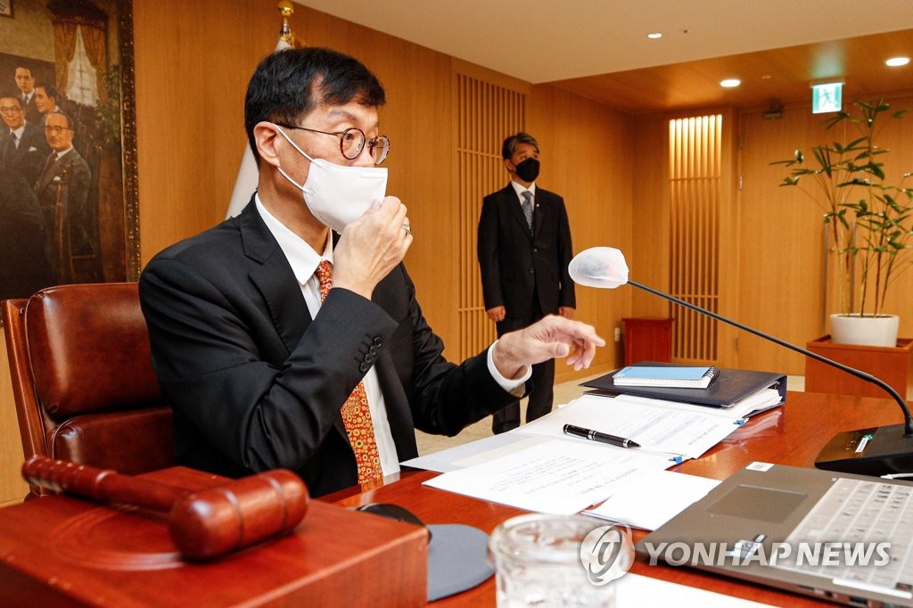 한은 총재 "한미 통화스와프, 추 부총리와 옐런 사이 논의 기대"(종합)