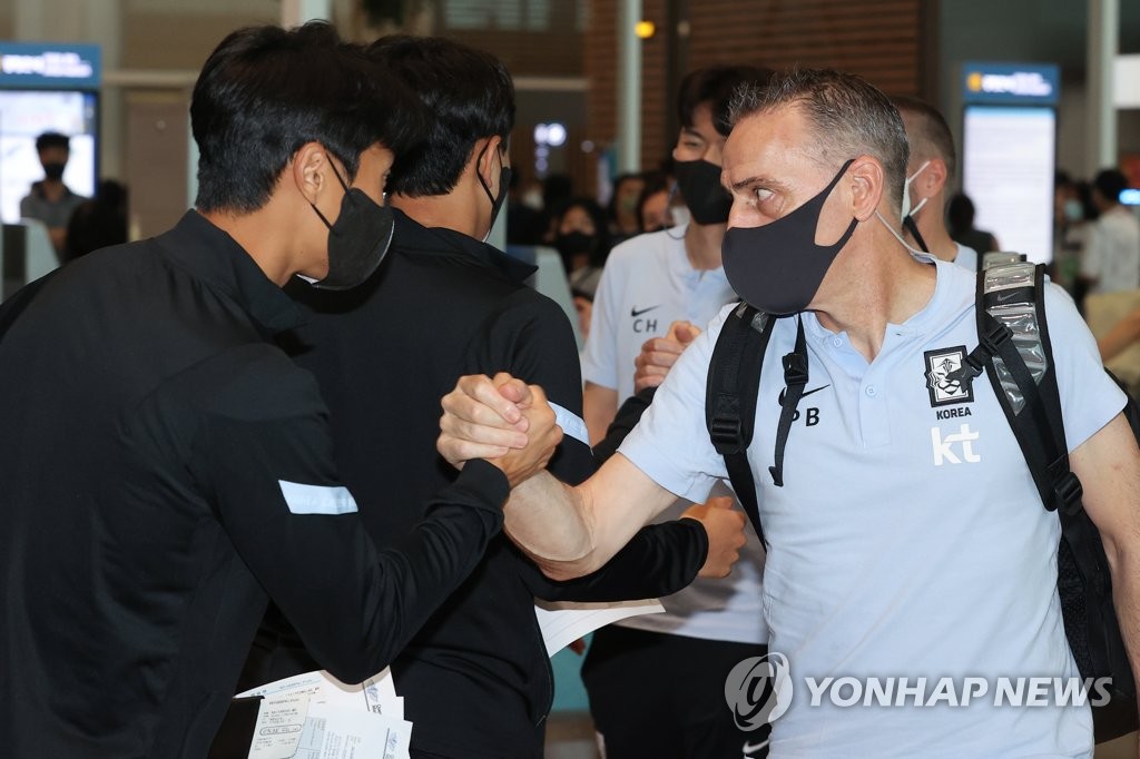 '4연패 정조준' 벤투호, 동아시안컵 출전 위해 일본으로 출국