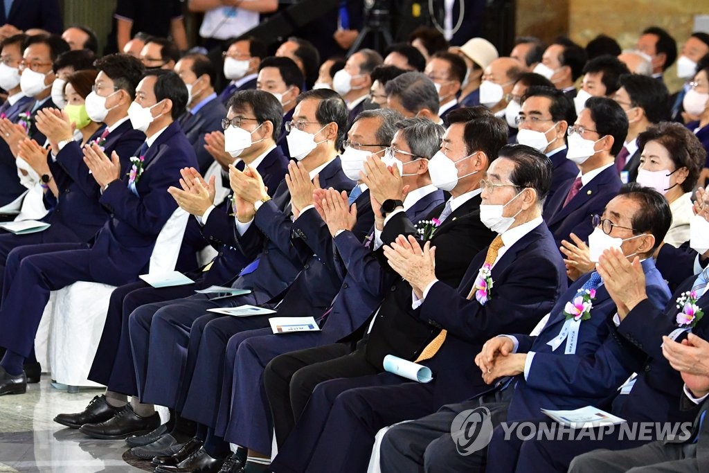 여야, 또 원구성 신경전만…빛바랜 제헌절 경축식(종합)