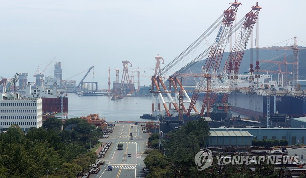 공정 줄줄이 밀린 대우조선, 여름휴가 때 생산 정상화 시도