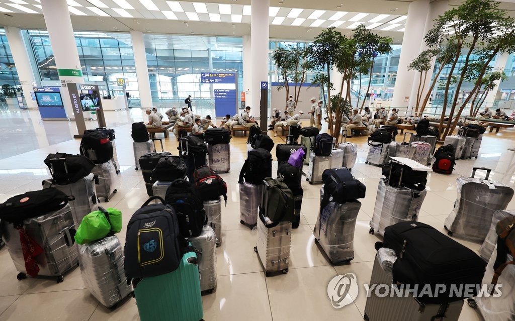 "일 못할까봐·격리 불편해서"…'숨은 감염자'가 늘고 있다