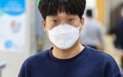 '웰컴투비디오' 손정우, 범죄수익은닉으로 1심 징역 2년…법정 구속