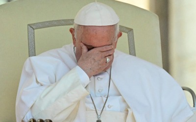 [토요칼럼] 프란치스코 교황은 왜 자꾸 사과할까