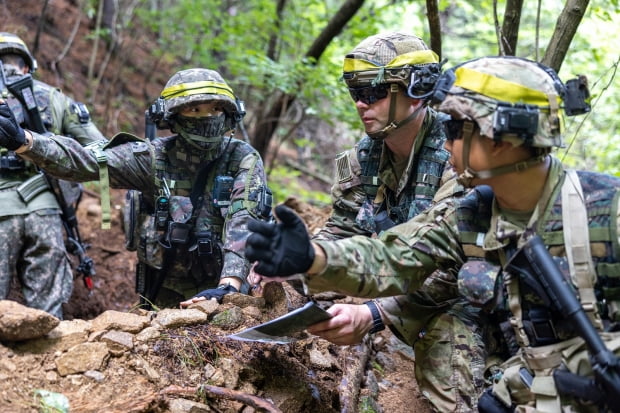 강원도 인제 육군과학화전투훈련단에서 한미연합사단 순환배치여단(미 1기갑여단)과 KCTC 연합훈련을 실시하고 있다. /사진=연합뉴스