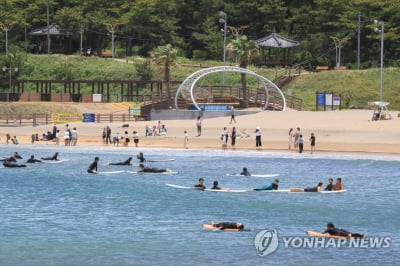 제주 산지 중심으로 가끔 비…"폭염 주의"