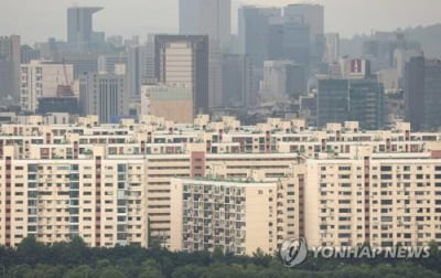 [한은 빅스텝] 역대 최대폭 기준금리 인상에 부동산 시장 '꽁꽁'