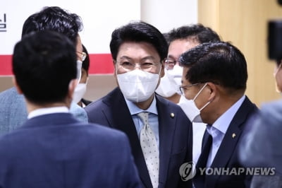 장제원 "뿌리가 하나인데 투쟁할 것 없다…저는 사심 없다"