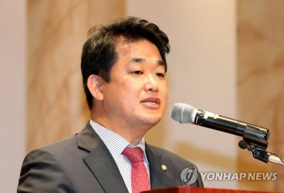 '사전 선거운동' 혐의 배준영 의원, 항소심서 전부 무죄
