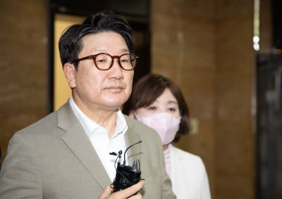 [속보] 권성동, 김승희 자진사퇴 촉구 "스스로 거취 결단해야"