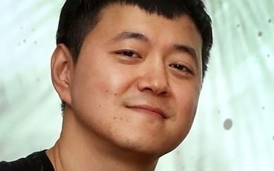 문준용, 지명수배 포스터에 "조심하라"…정준길 "본인이나" 반박