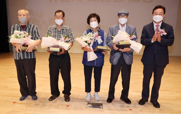 경상남도, ‘제77주년 광복절 경축식’