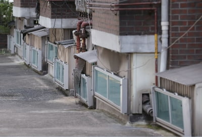 [쏙쏙 경제뉴스] 폭우에 침수 피해 극심 서울시, 반지하 주택 없애기로