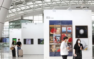 [포토] '한국국제아트페어(KIAF·키아프) 인천공항 특별전' 개막