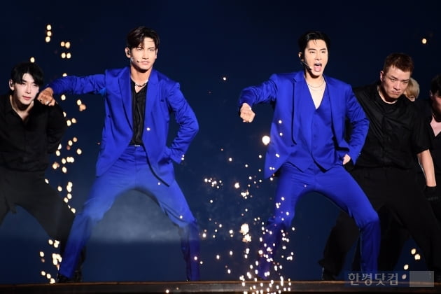 [포토] 동방신기, '완벽한 퍼포먼스' (SMTOWN LIVE 2022)